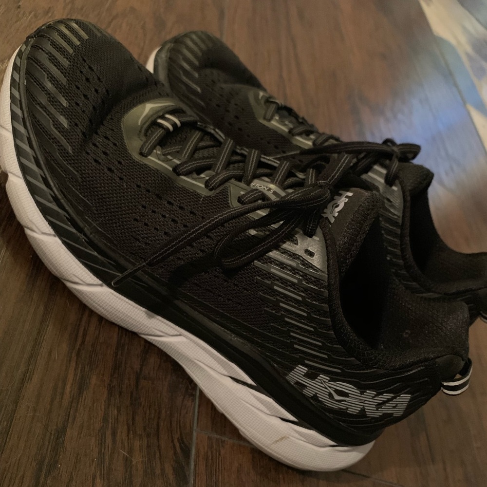 Hoka Clifton 5